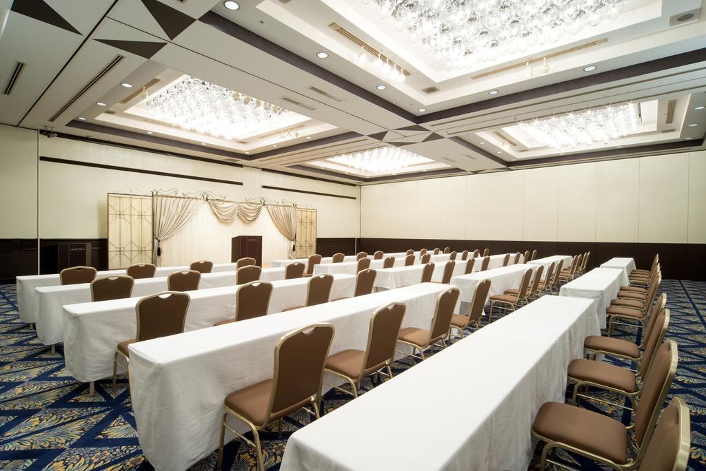 Hotel Okura Tokyo Bay Urayasu Εξωτερικό φωτογραφία A typical meeting room